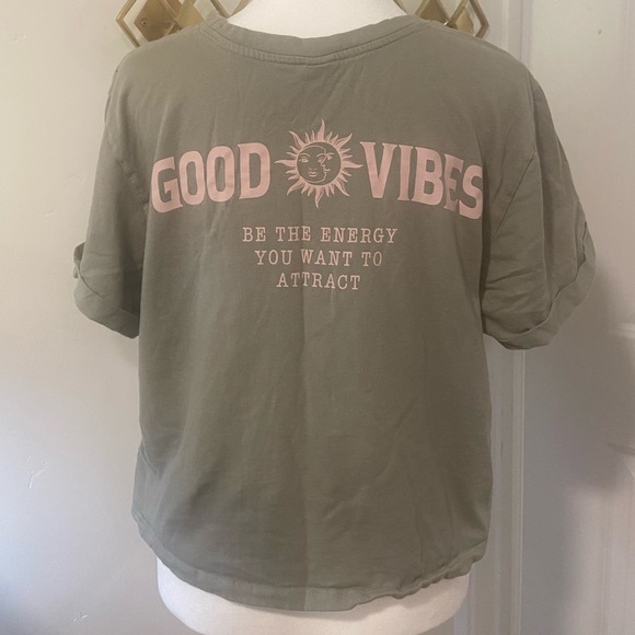 Good Vibes Only Crop. Green. Women’s size XL. Print on front and back! - Picture 2 of 3